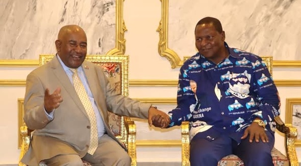 RCA - Diplomatie : Rencontre fraternelle entre les Présidents Touadéra et Assoumani à Bangui