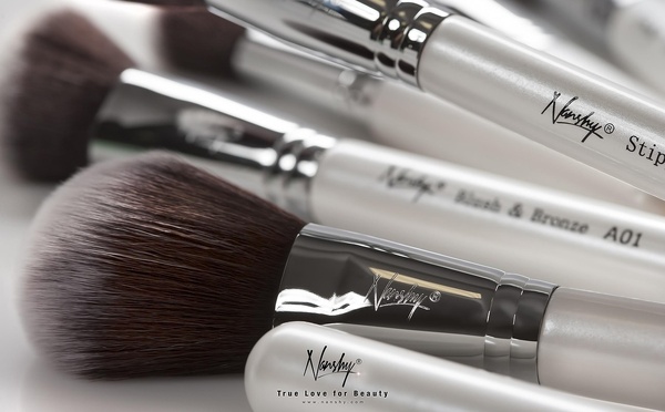 Tchad : Peut-on vraiment parler de concours de beauté lorsque les traits naturels sont cachés ?