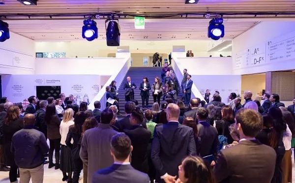Davos 2026 : les dirigeants du monde se réunissent pour des discussions qui marqueront leur époque