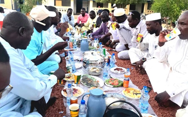 Tchad : l’UJT organise un Iftar Sayim réunissant journalistes et autorités à Abéché