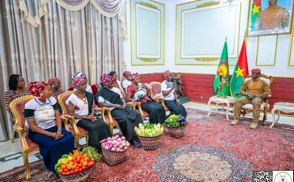 Burkina : le chef de l’Etat accorde une audience à la coopérative féminine de Zongo