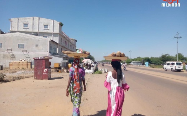 Tchad : jeux de hasard, des femmes jouent en toute discrétion à N’Djamena
