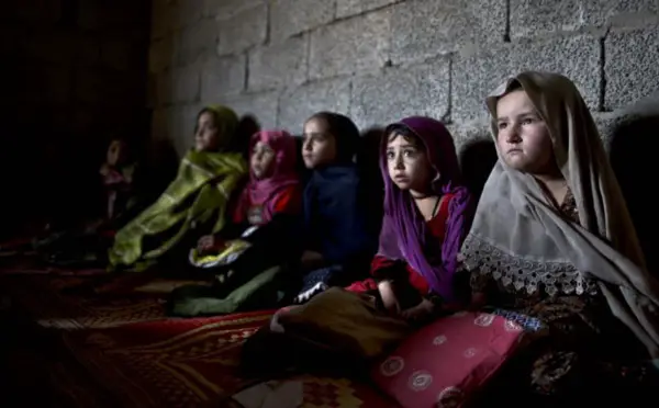 Afghanistan : Un mollah mis en prison pour avoir épousé une fille de 6 ans