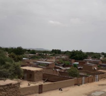 Tchad : détention de quinze jeunes pour le port de T-shirts arborant des drapeaux culturels à Abéché