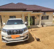 Tchad : Le président Mahamat Idriss Déby offre un véhicule Prado au député Takilal Ndolassem après un accident