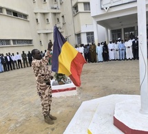 Tchad : Cérémonie de Montée de Couleurs au Ministère de l'Aménagement du Territoire, les agents du Guichet Unique félicités