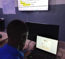 Tchad : l'Université d'État de l'Arizona (ASU) et le HCR forment 400 réfugiés et jeunes Tchadiens en ligne Tchad : l'Université d'État de l'Arizona (ASU) et le HCR forment 400 réfugiés et jeunes Tchadiens en ligne