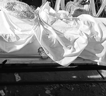 Mourir en ville et être enterré au village : le paradoxe des funérailles tchadiennes