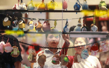 Chinese e-commerce platforms help exporters tap into domestic market
