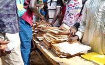 Intégration à la fonction publique par voie de concours : une source d’inquiétude pour les populations tchadiennes.  Au Tchad, la décision d’intégrer les agents de l’État et les nouveaux recrues à la fonction publique principalement par voie de conco