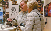 Chinese electronic products win favor with European consumers